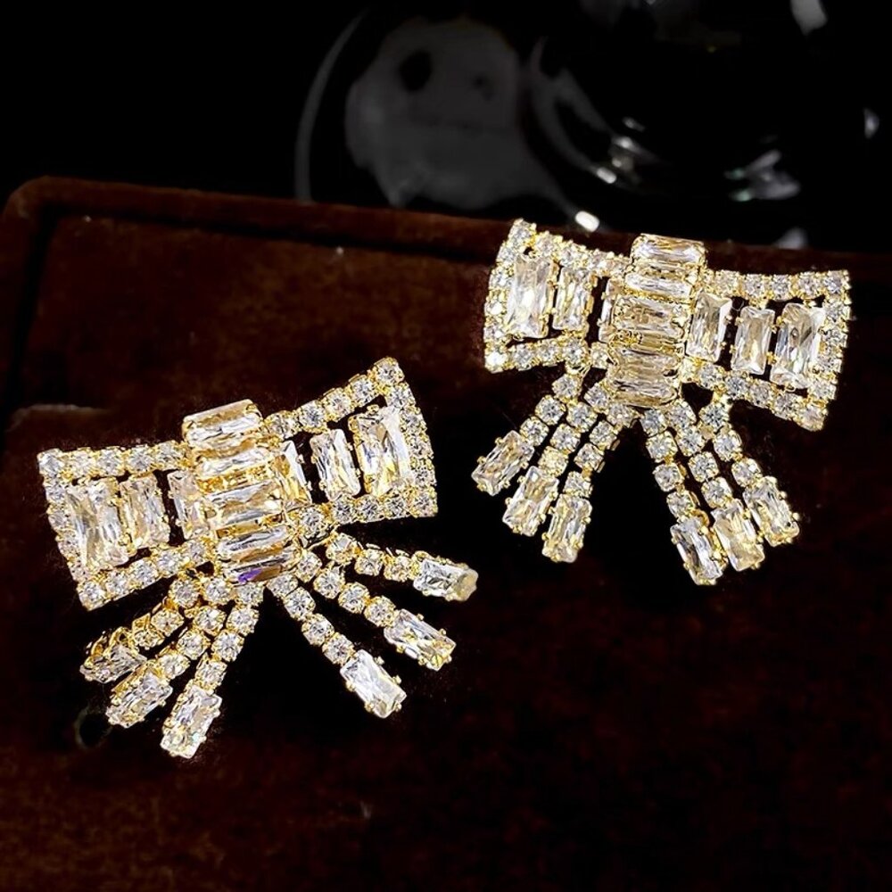 Fashion earrings